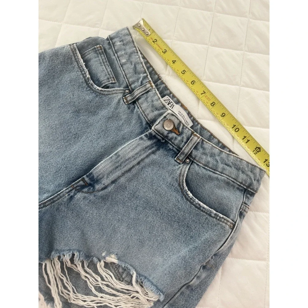 Zara Distressed Denim Shorts‎ High Rise Frayed Cutoff Festival Y2K Summer Size 4